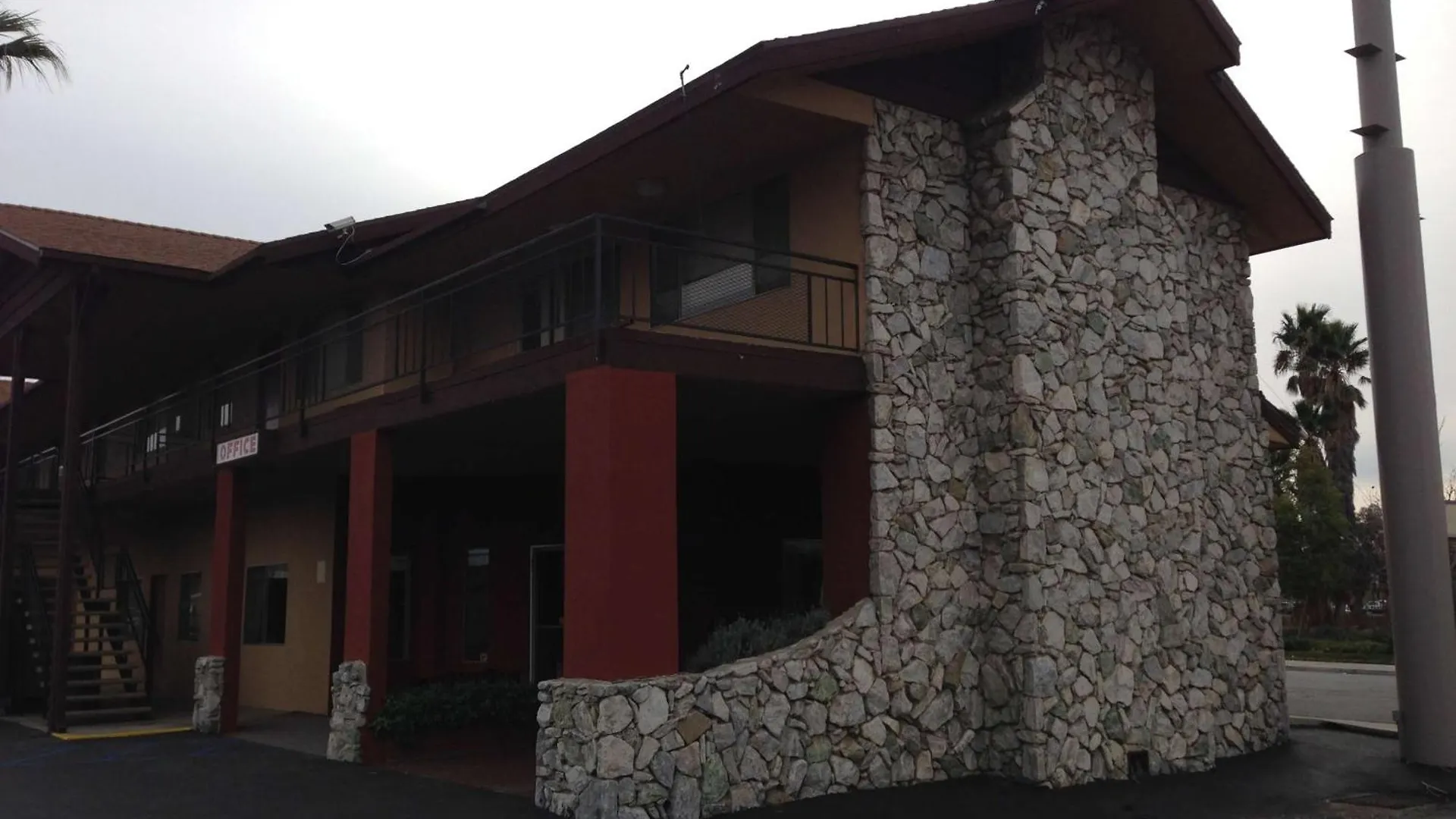 4 Affordable 2-Star Hotels Close to Beaumont Little League